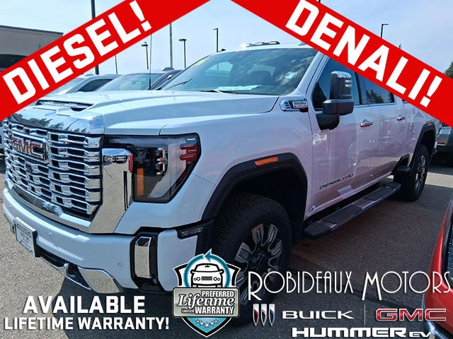 Glacier White Tricoat 2026 GMC Sierra 2500HD Pickup Truck Four-Wheel Drive Automatic