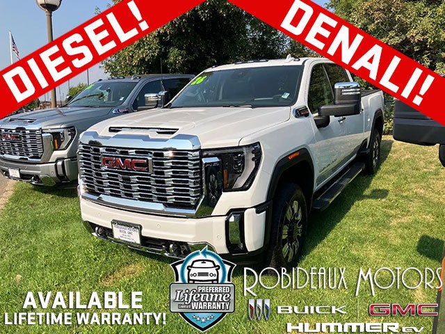 Summit White 2026 GMC Sierra 2500HD Pickup Truck Four-Wheel Drive Automatic