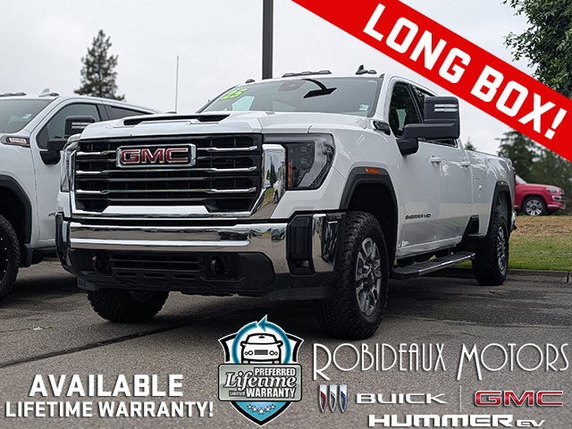 Summit White 2025 GMC Sierra 3500HD Pickup Truck Four-Wheel Drive Automatic