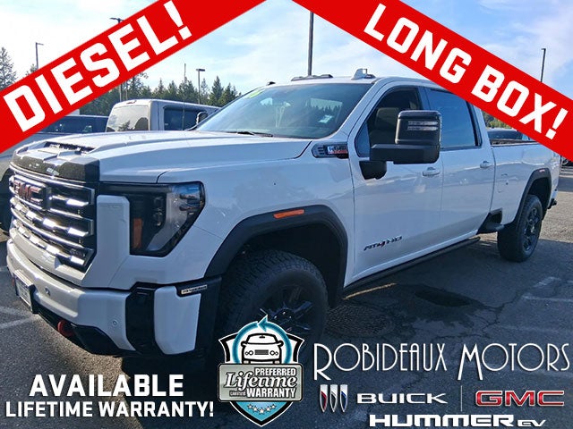 Summit White 2026 GMC Sierra 3500HD Pickup Truck Four-Wheel Drive Automatic