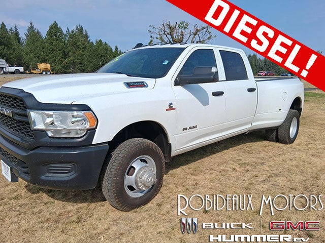 White 2022 RAM 3500 Pickup Truck Four-Wheel Drive Automatic