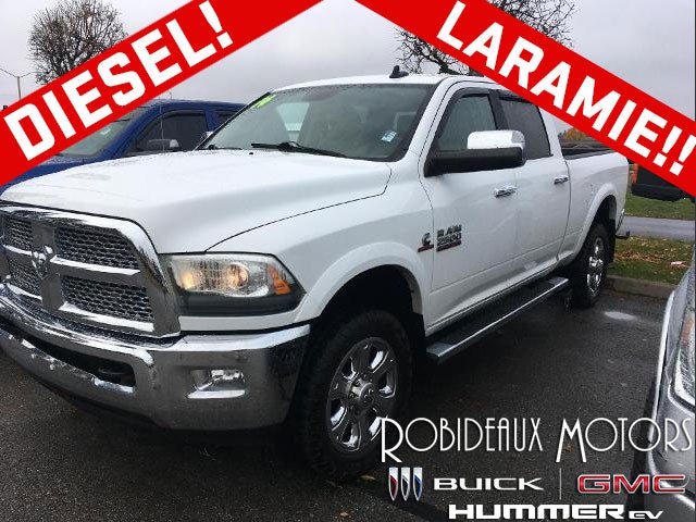 White 2014 RAM 2500 Laramie Crew Cab 4WD Pickup Truck Four-Wheel Drive 