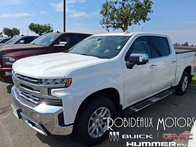 Summit White 2019 Chevrolet Silverado 1500 Pickup Truck Four-Wheel Drive Automatic