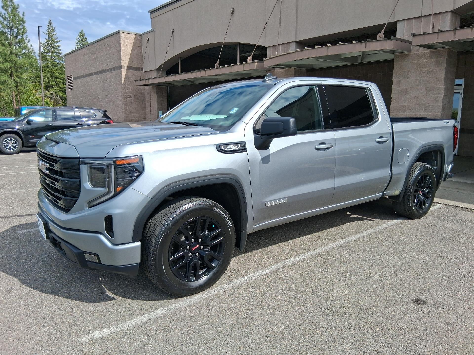 Sterling Metallic 2025 GMC Sierra 1500 Pickup Truck Four-Wheel Drive Automatic