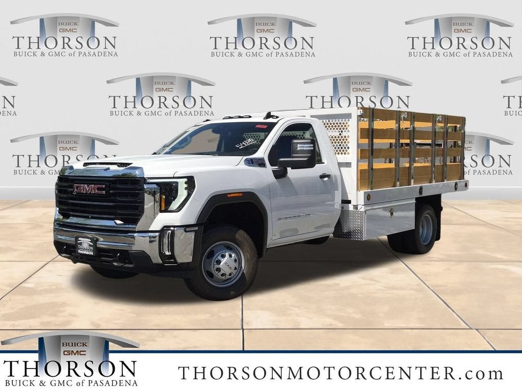 Summit White 2026 GMC Sierra 3500HD Chassis Pickup Truck 4X2 Automatic