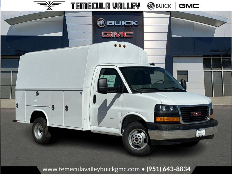 Summit White 2025 GMC Savana Chassis Van Rear-Wheel Drive Automatic