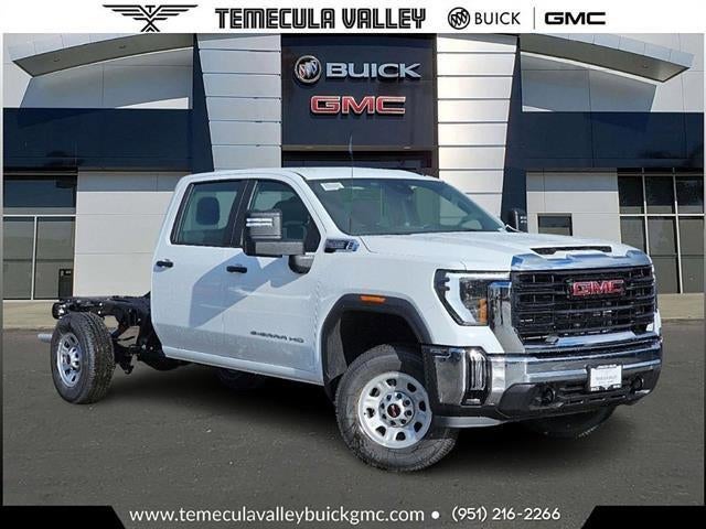 Summit White 2024 GMC Sierra 3500HD Chassis Pickup Truck 4X2 Automatic