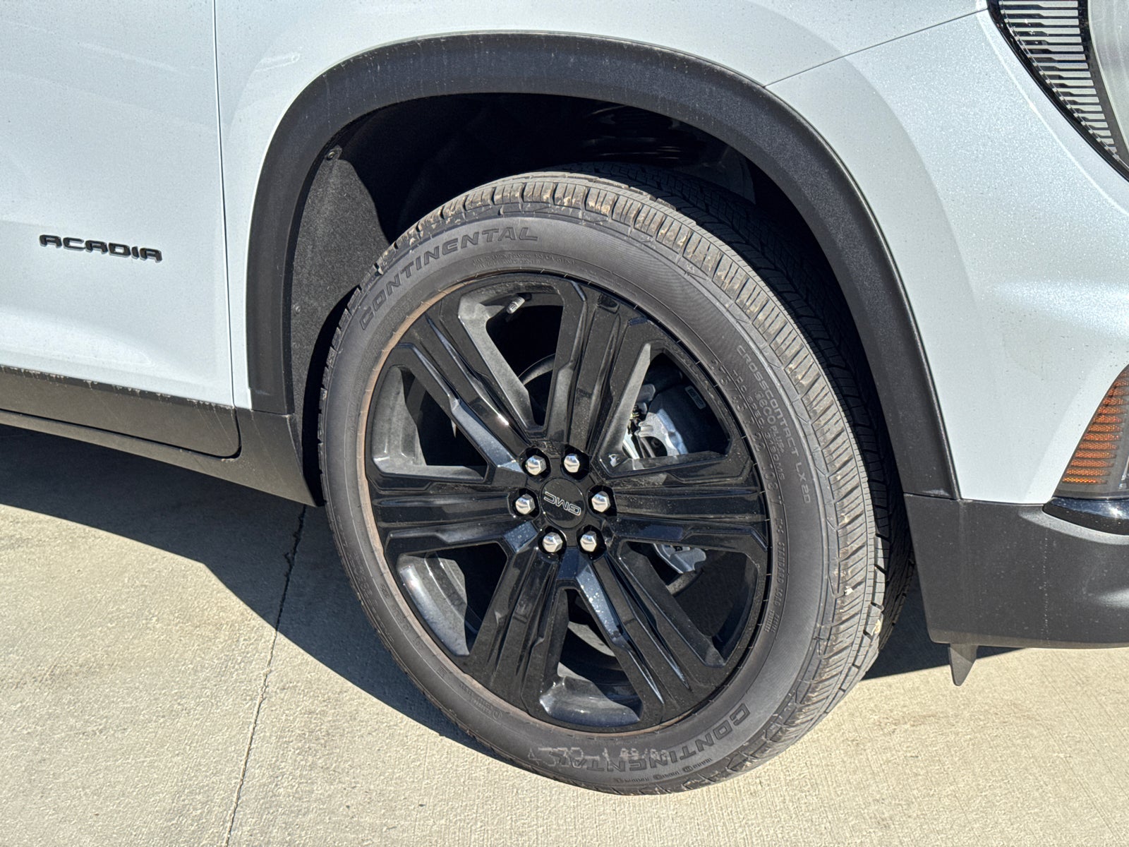 View vehicle photo 6