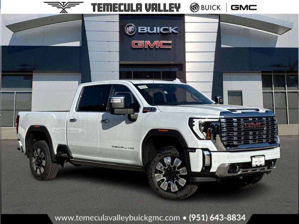 Glacier White Tricoat 2026 GMC Sierra 2500HD Pickup Truck Four-Wheel Drive Automatic