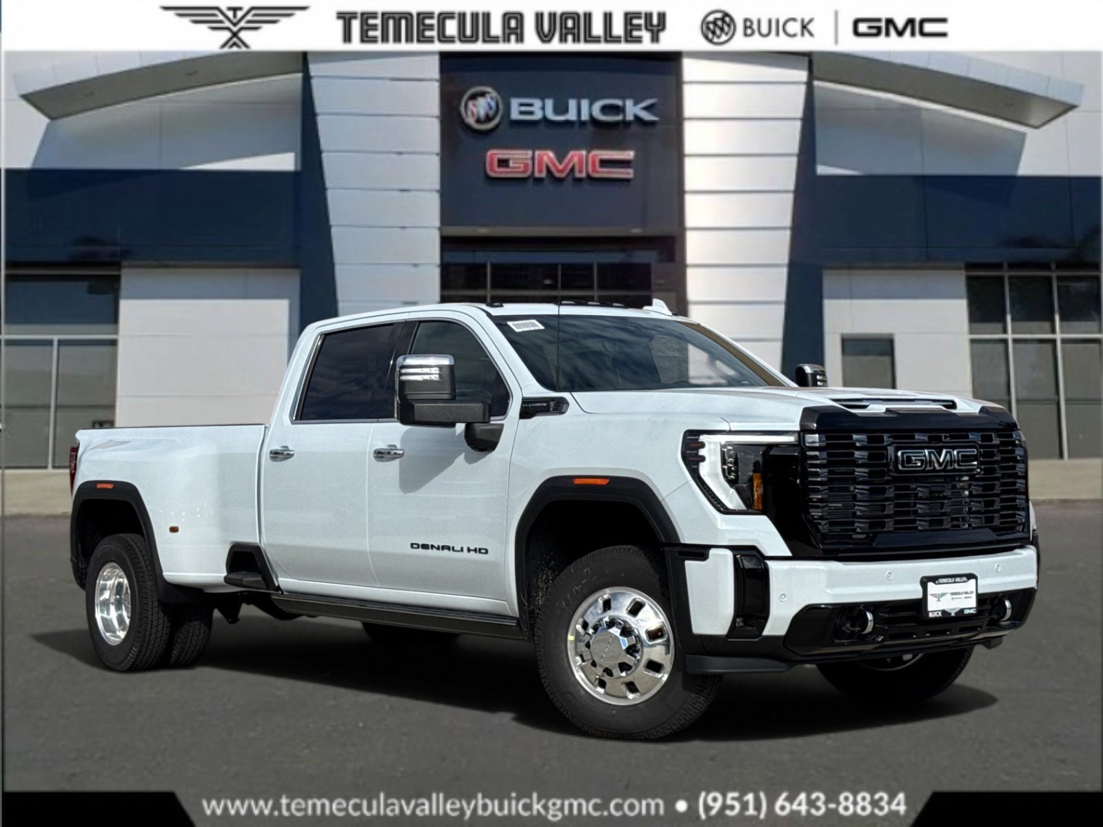 Glacier White Tricoat 2026 GMC Sierra 3500HD Pickup Truck Four-Wheel Drive Automatic