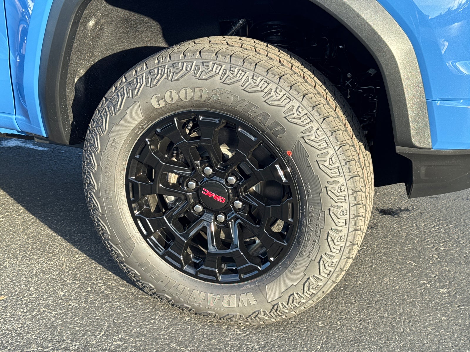 View vehicle photo 6