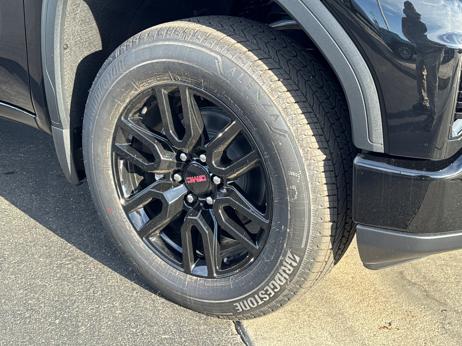 View vehicle photo 6