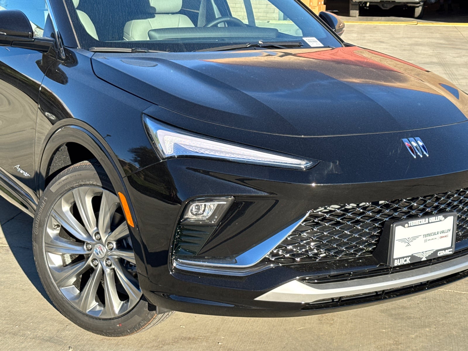 View vehicle photo 3