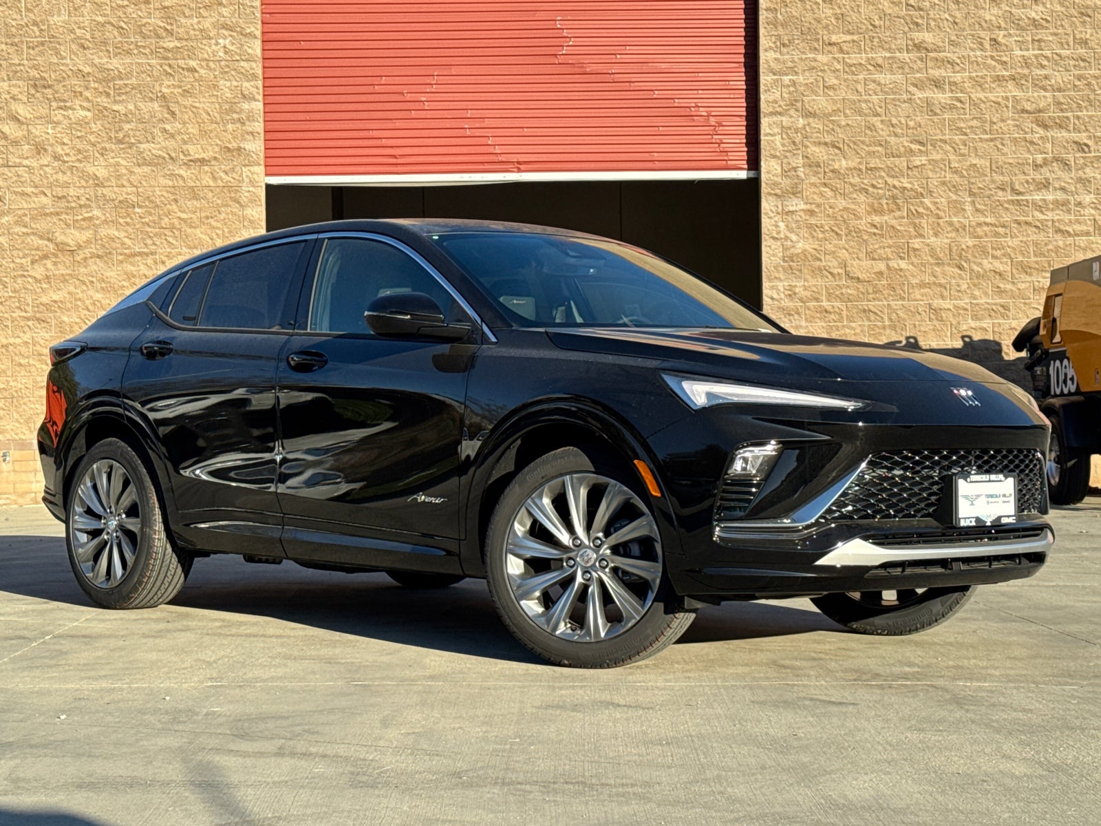 View vehicle photo 2