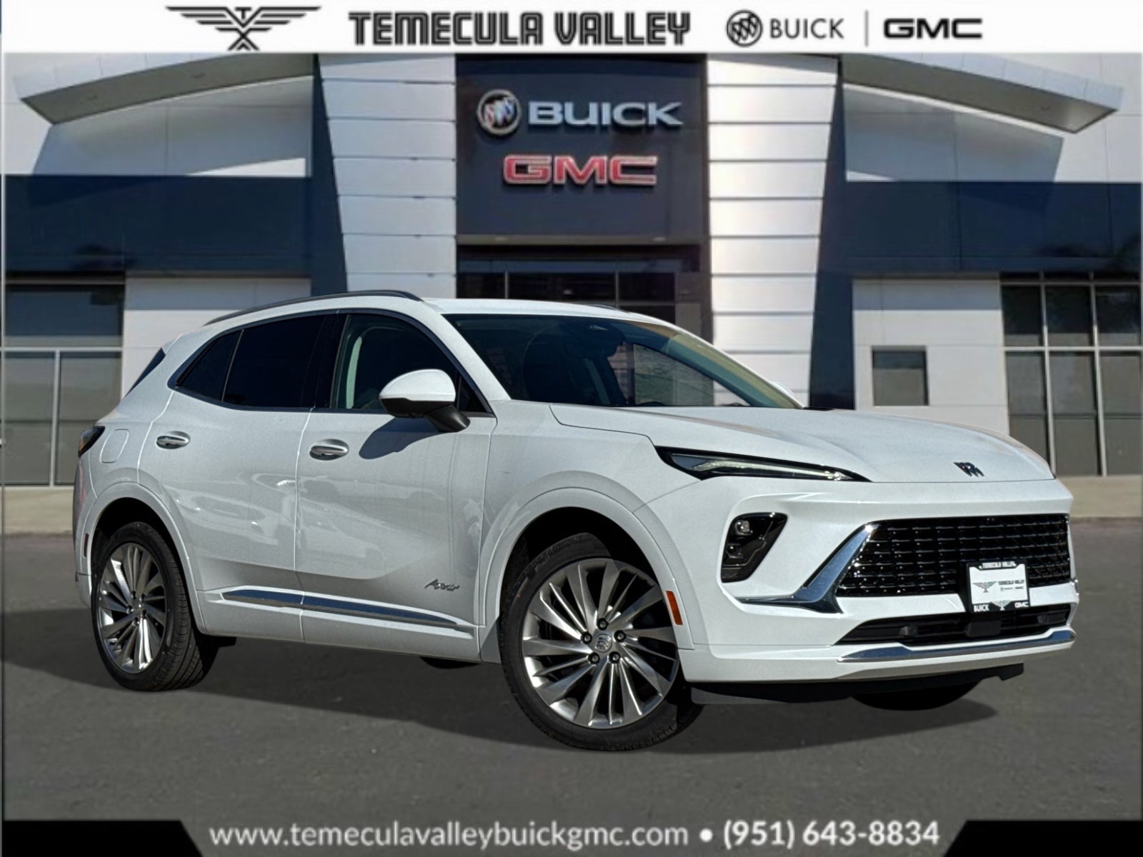 Iridescent White Tricoat 2026 Buick Envision Avenir AWD SUV / Crossover All-Wheel Drive Automatic