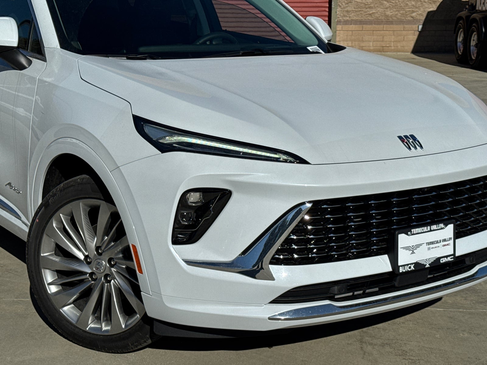 View vehicle photo 3