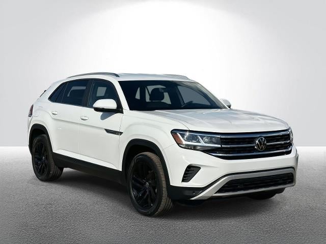 2023 Volkswagen Atlas Cross Sport SE 4Motion with Technology
