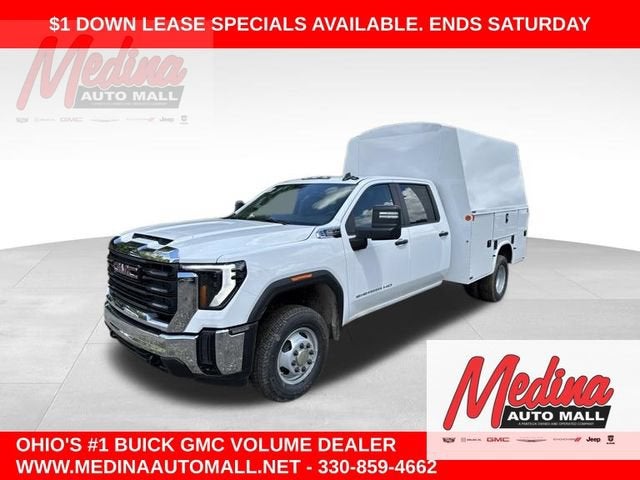 Summit White 2026 GMC Sierra 3500HD Chassis Pickup Truck Four-Wheel Drive Automatic