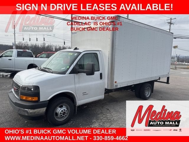 Summit White 2025 GMC Savana Chassis Van Rear-Wheel Drive Automatic