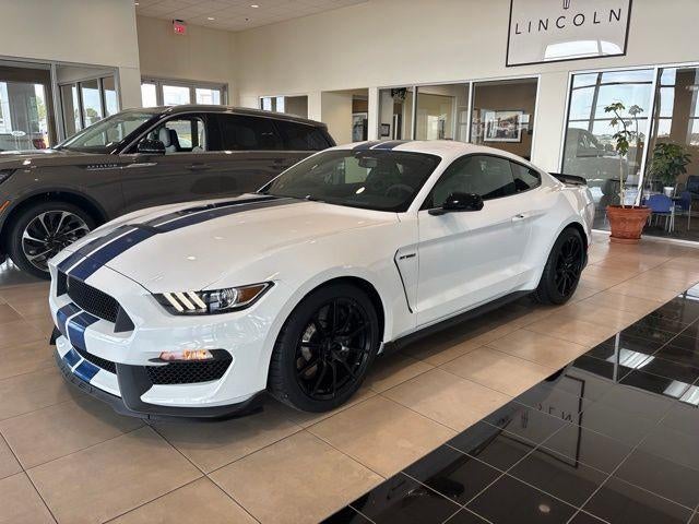 2017 Ford Mustang Shelby GT350 Blanco (Oxford White) Coupé Tracción trasera Manual