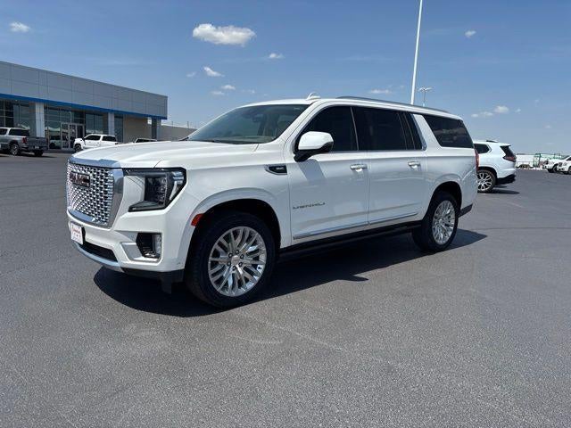  2023 GMC Yukon XL Denali 4WD   