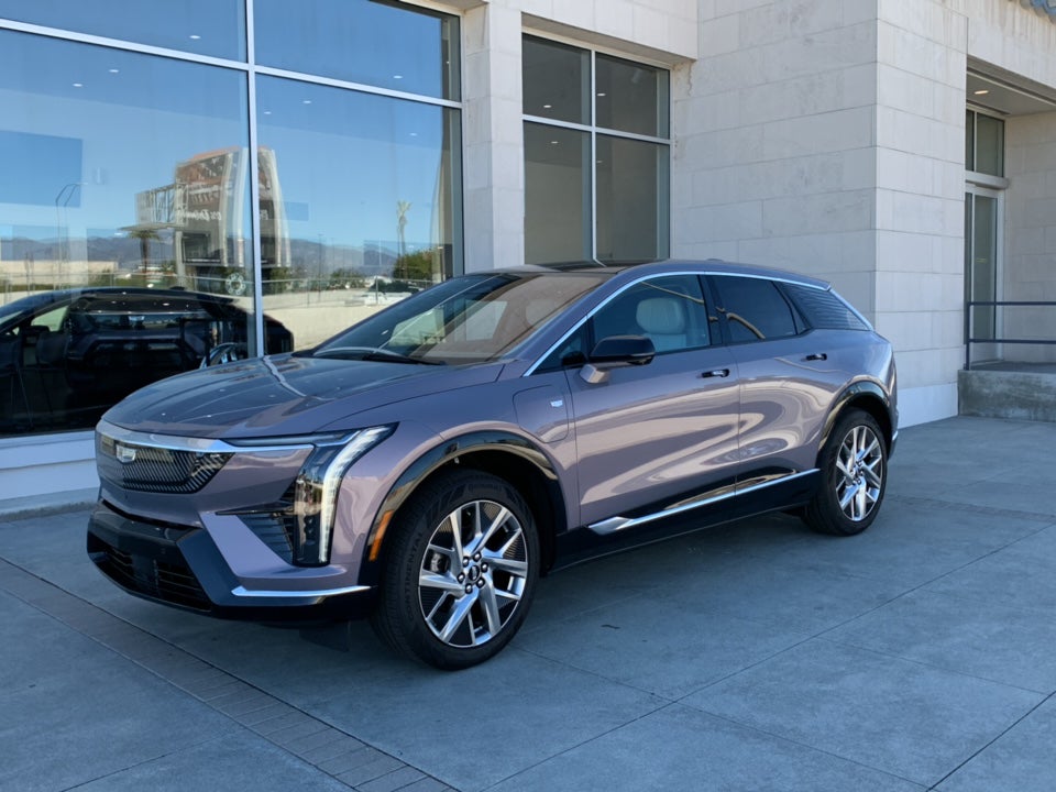 2026 Cadillac OPTIQ Luxury RWD