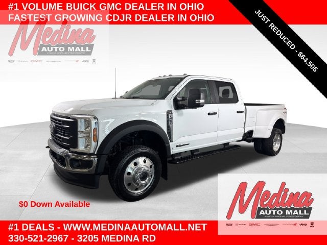 Oxford White 2025 Ford F-450 Super Duty Pickup Truck Four-Wheel Drive Automatic