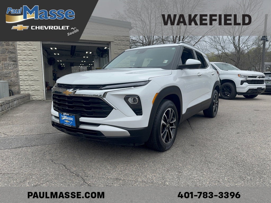 Summit White 2024 Chevrolet Trailblazer LT FWD SUV / Crossover Front-Wheel Drive Automatic