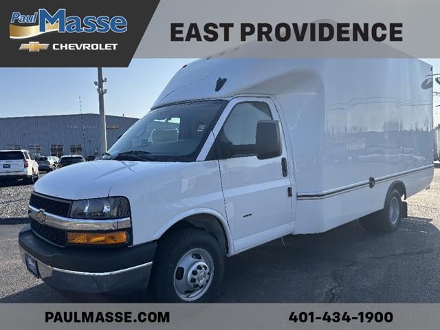 2025 Chevrolet Express Chassis 3500 Cutaway 159
