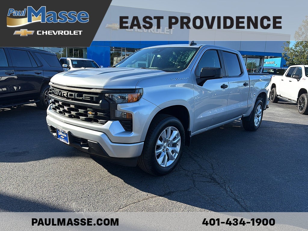 Silver Ice Metallic 2022 Chevrolet Silverado 1500 Pickup Truck Four-Wheel Drive Automatic