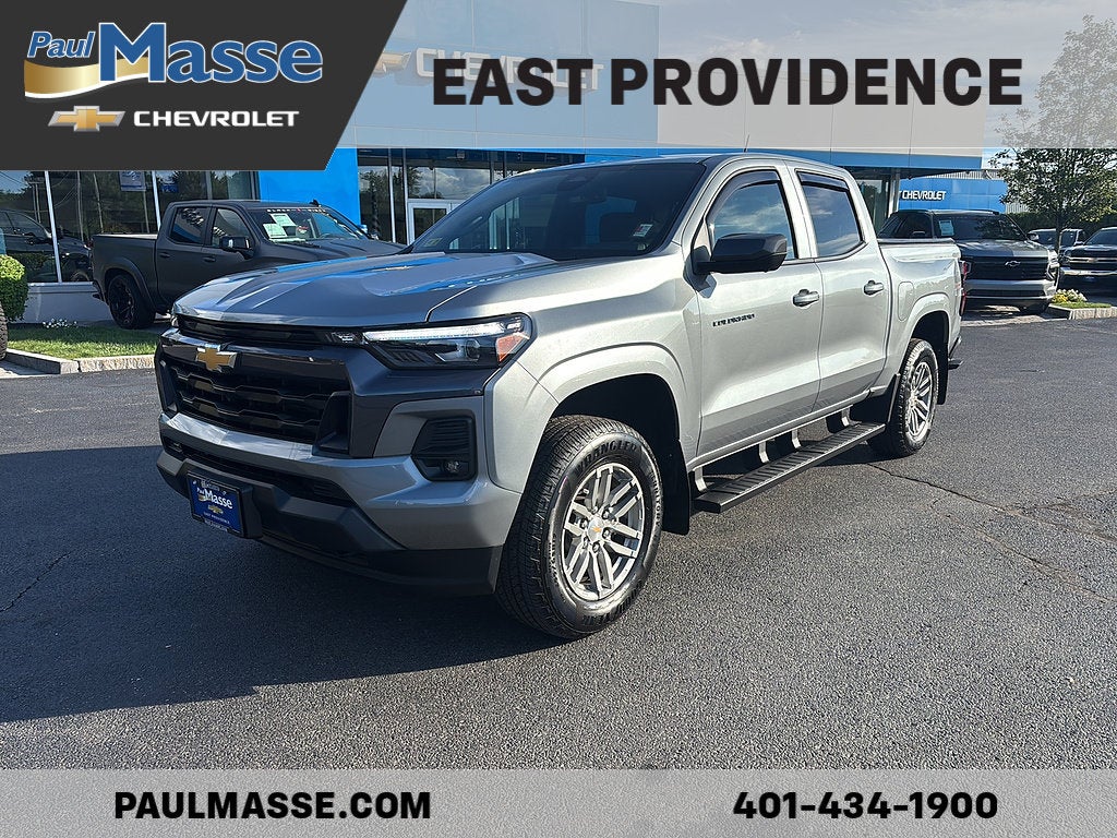 Sterling Gray Metallic 2025 Chevrolet Colorado Pickup Truck Four-Wheel Drive Automatic