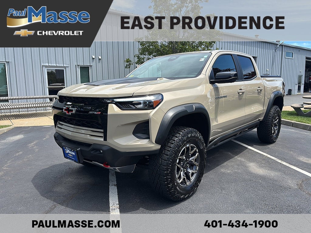 Sand Dune Metallic 2024 Chevrolet Colorado Pickup Truck Four-Wheel Drive Automatic