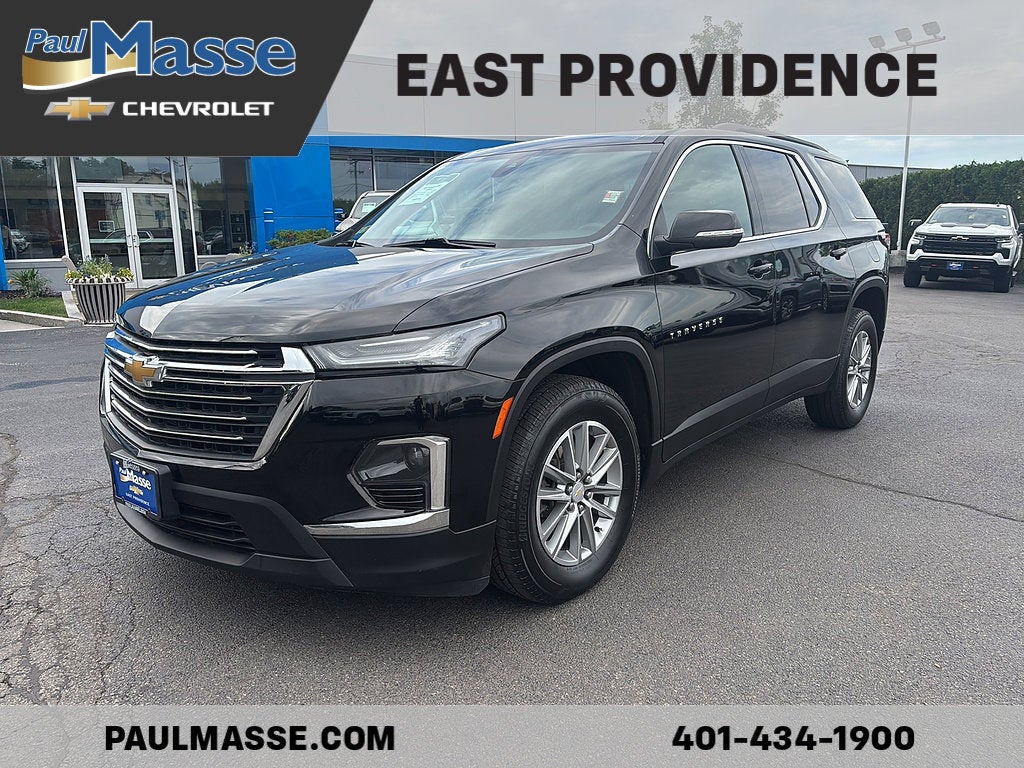 Mosaic Black Metallic 2023 Chevrolet Traverse LT Cloth AWD SUV / Crossover Four-Wheel Drive Automatic