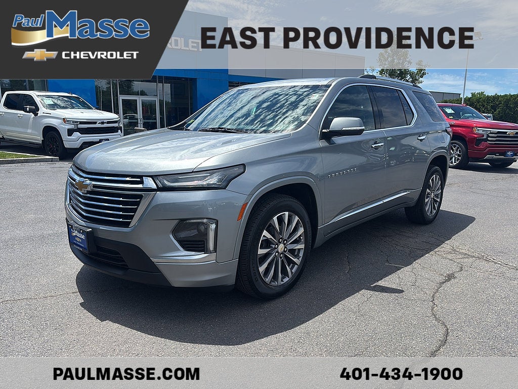 Sterling Gray Metallic 2023 Chevrolet Traverse SUV / Crossover Four-Wheel Drive Automatic