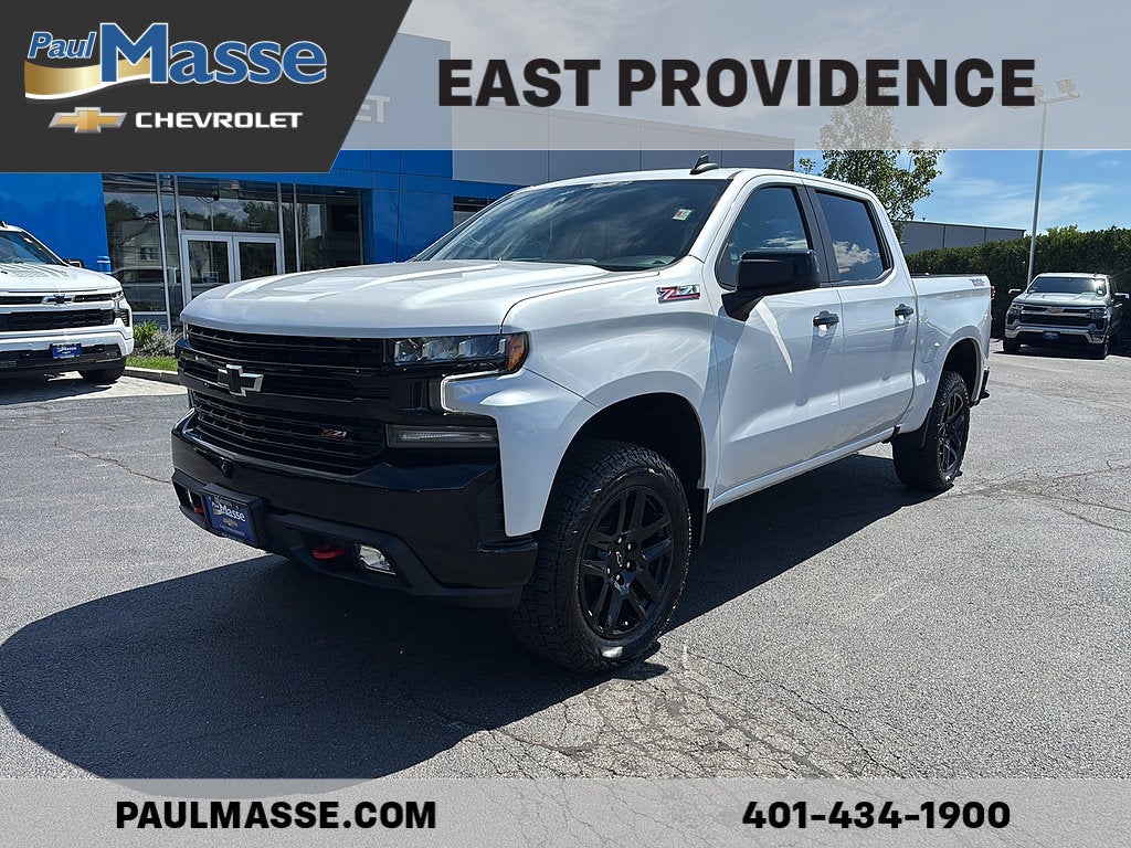 White (Iridescent Pearl Tricoat) 2022 Chevrolet Silverado 1500 Pickup Truck Four-Wheel Drive Automatic