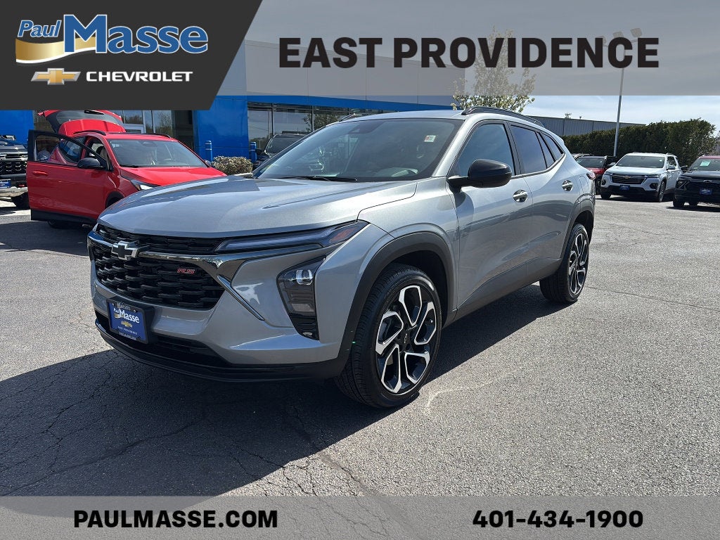 Sterling Gray Metallic 2025 Chevrolet Trax RS with 2RS FWD SUV / Crossover Front-Wheel Drive Automatic