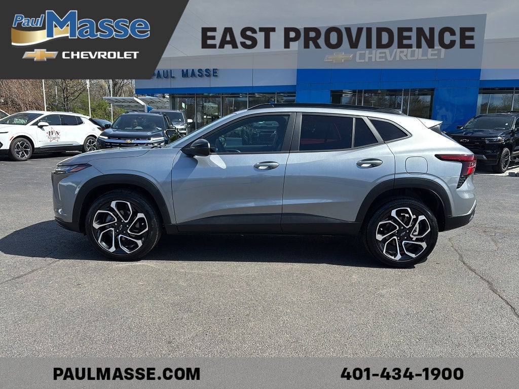 View vehicle photo 4