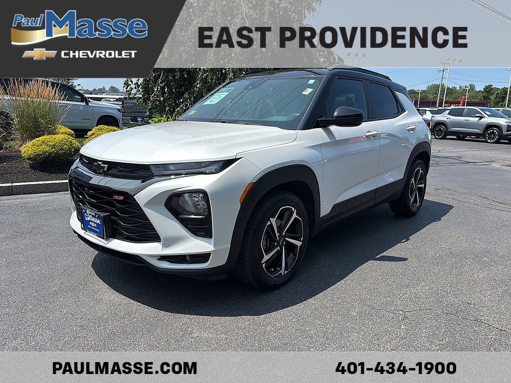 White (Iridescent Pearl Tricoat) 2023 Chevrolet Trailblazer SUV / Crossover Front-Wheel Drive Automatic