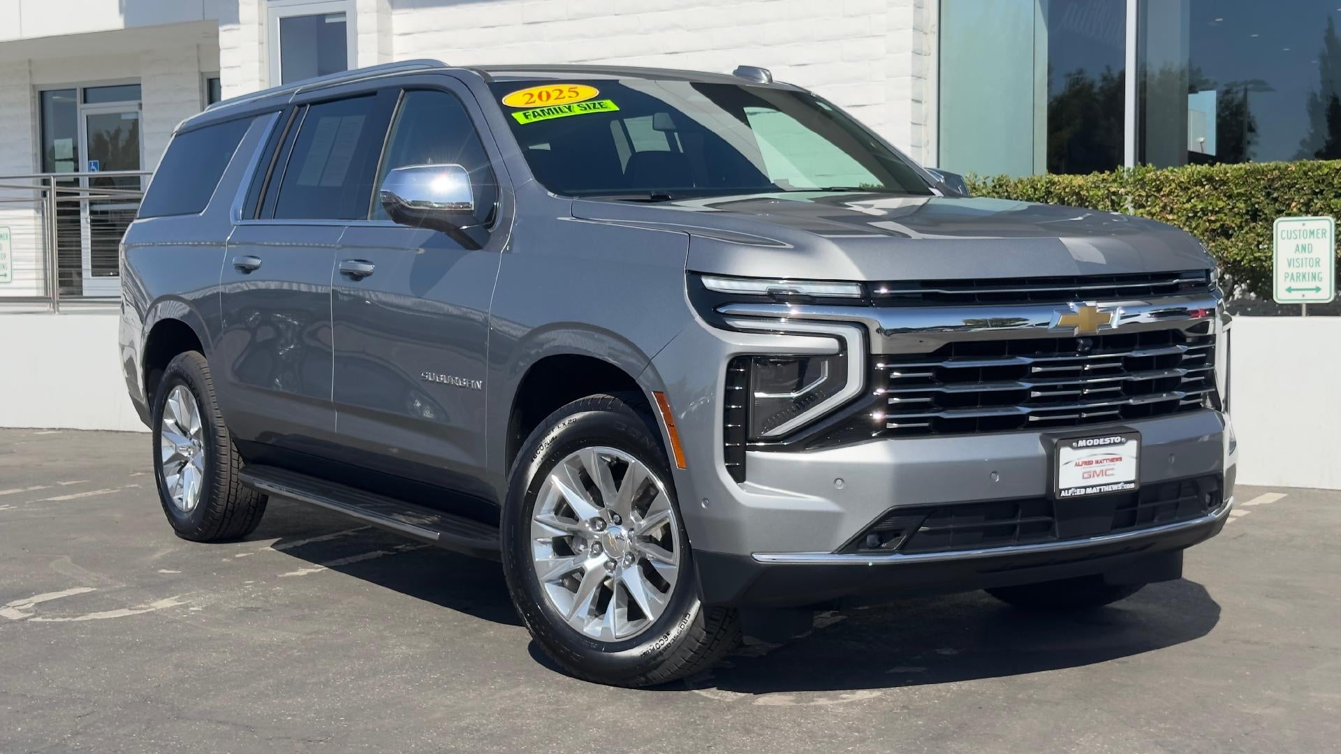  2025 Chevrolet Suburban Premier 4WD   