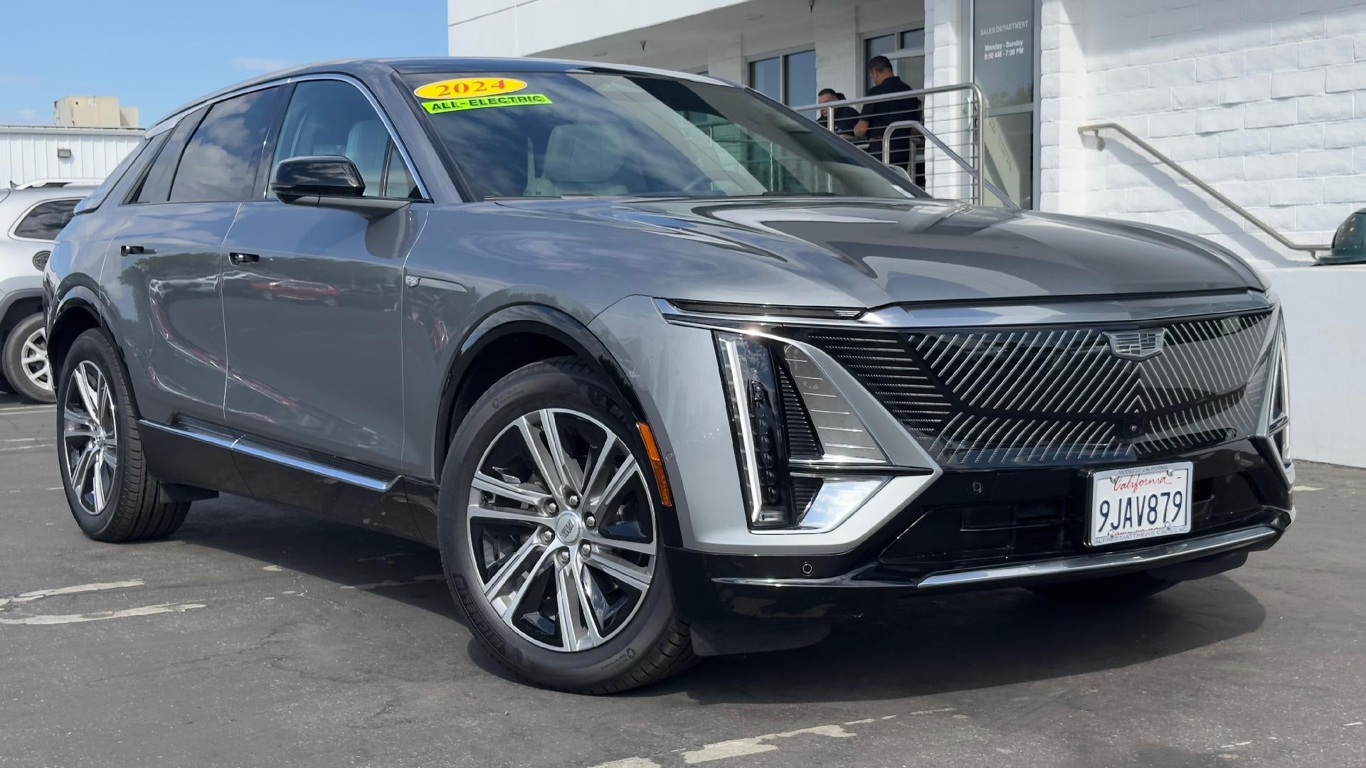 2024 Cadillac LYRIQ Luxury 1 AWD   