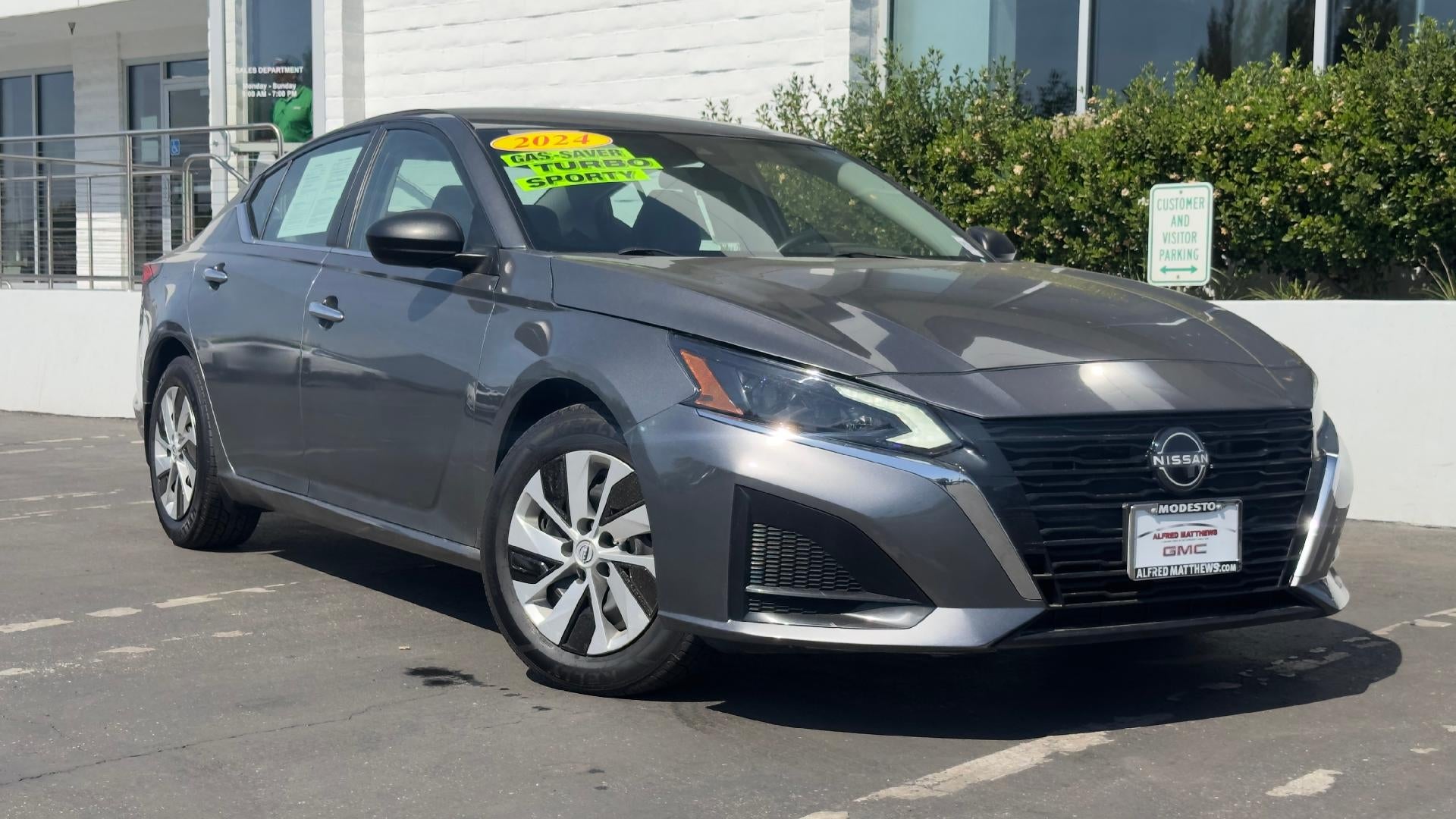 Gray 2024 Nissan Altima Sedan Front-Wheel Drive 