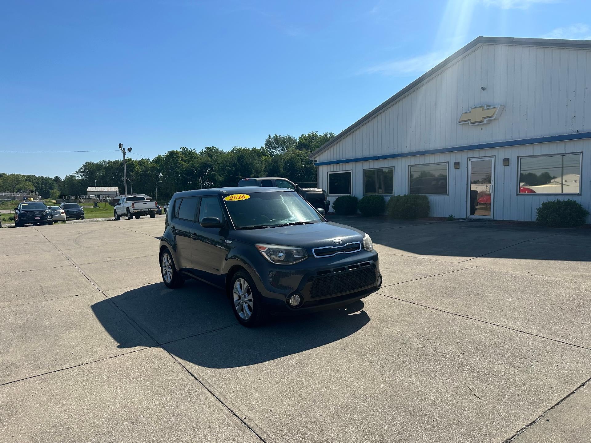 Blue 2016 Kia Soul + Wagon Front-Wheel Drive Automatic