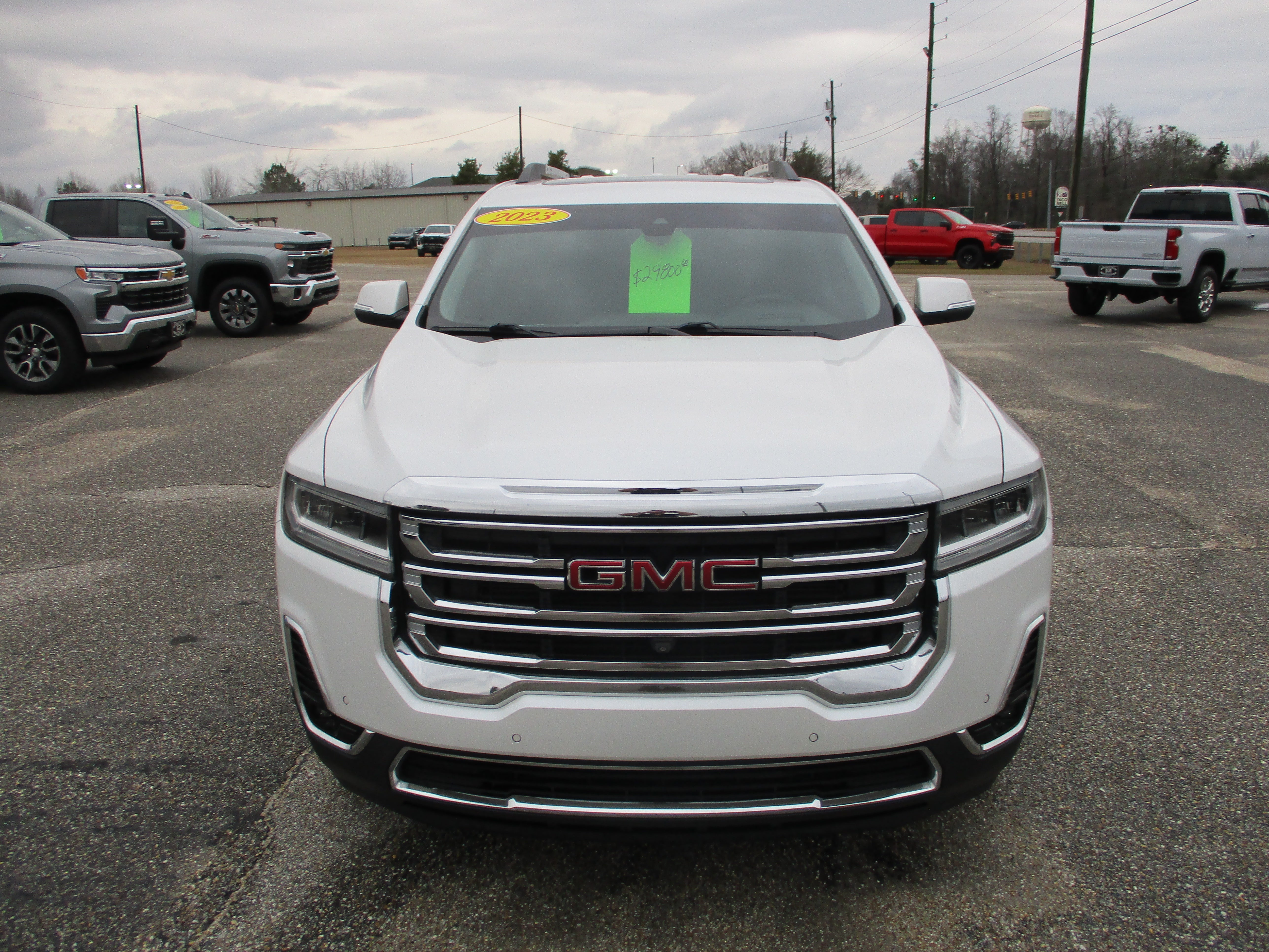View vehicle photo 5