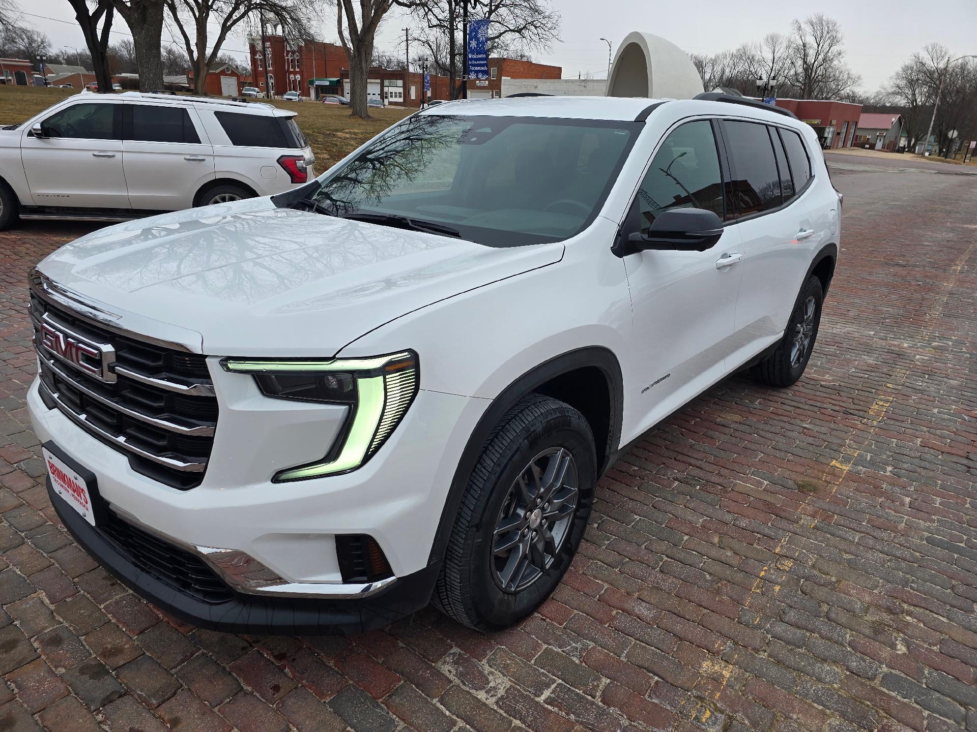 2025 GMC Acadia Elevation AWD