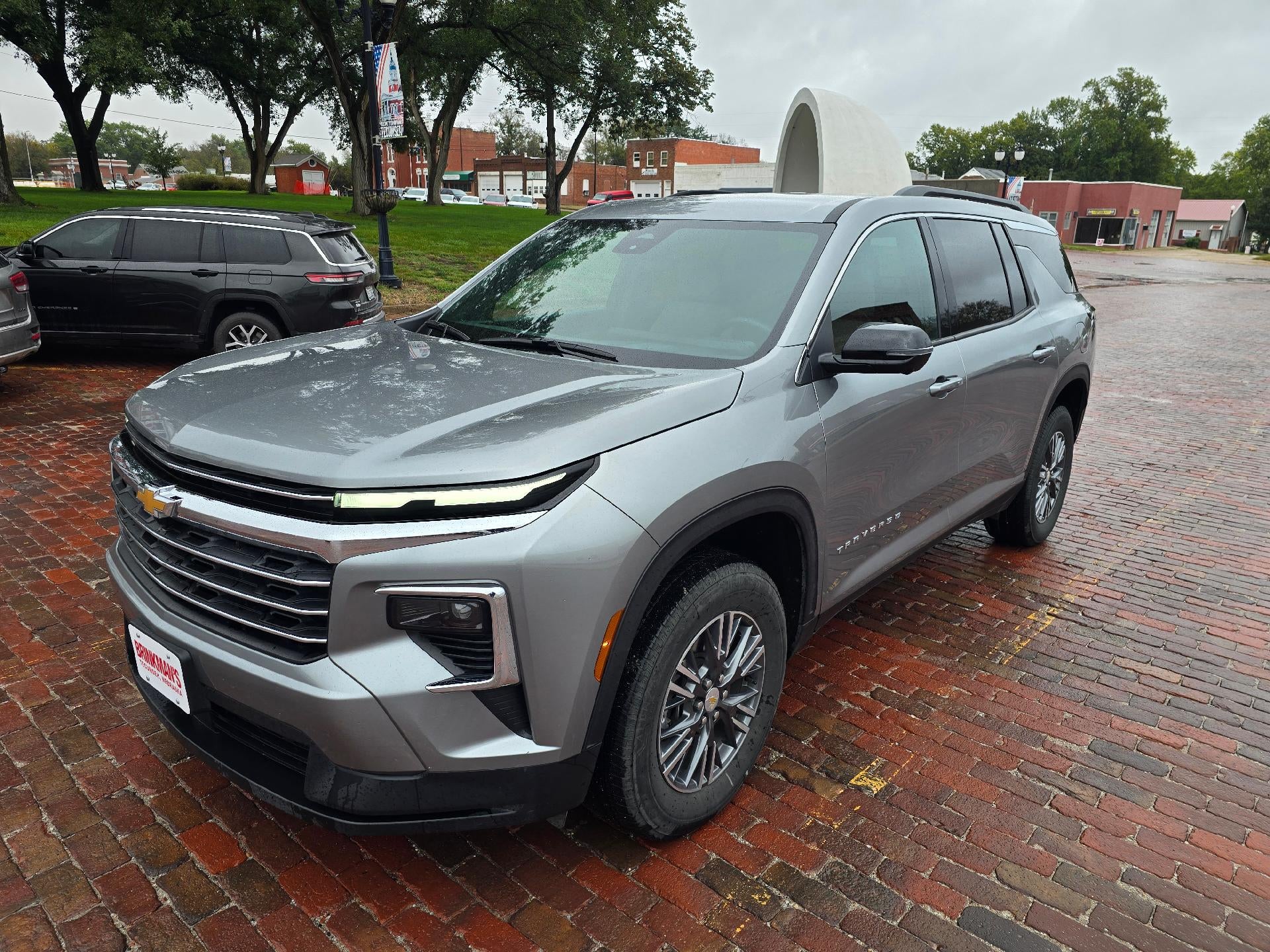 Sterling Gray Metallic 2026 Chevrolet Traverse SUV / Crossover Four-Wheel Drive Automatic