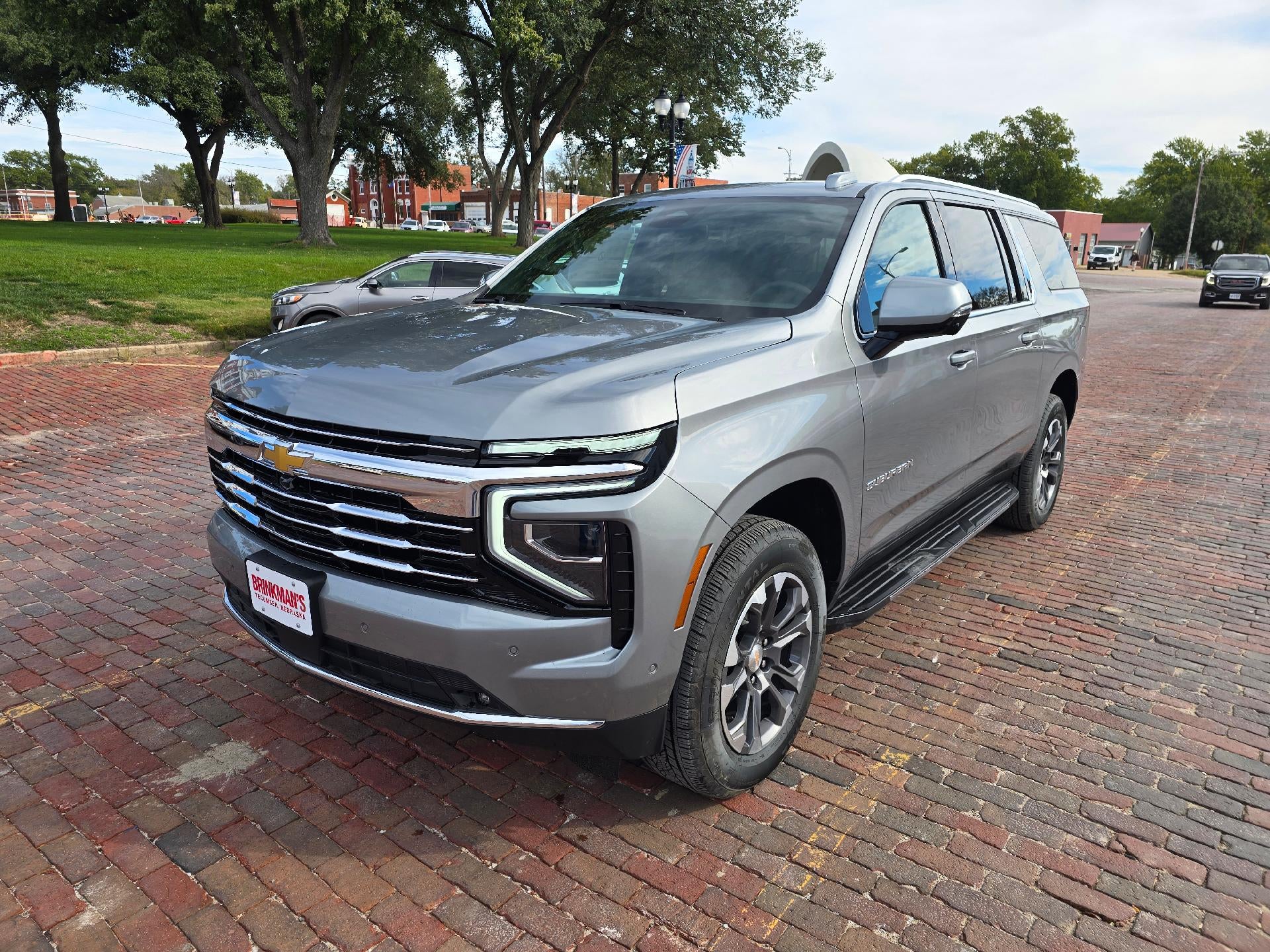 Sterling Gray Metallic 2026 Chevrolet Suburban SUV / Crossover Four-Wheel Drive Automatic