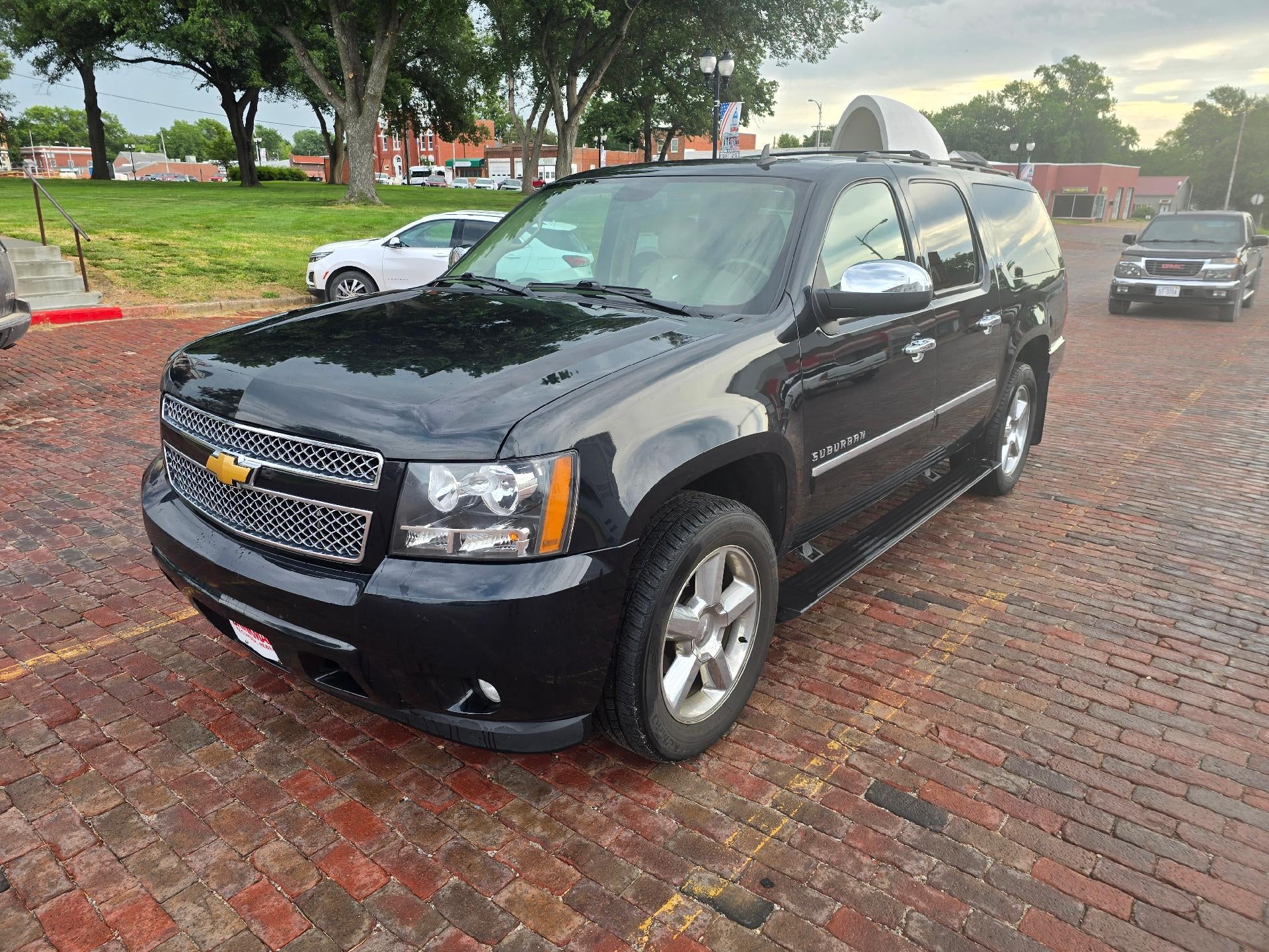 Black Granite Metallic 2012 Chevrolet Suburban SUV / Crossover Four-Wheel Drive Automatic