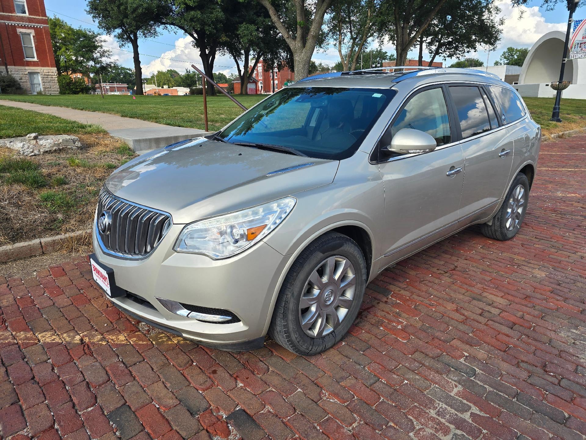 Sparkling Silver Metallic 2016 Buick Enclave SUV / Crossover All-Wheel Drive Automatic