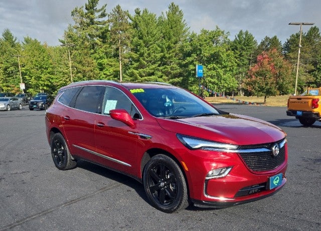 2023 Buick Enclave Essence AWD