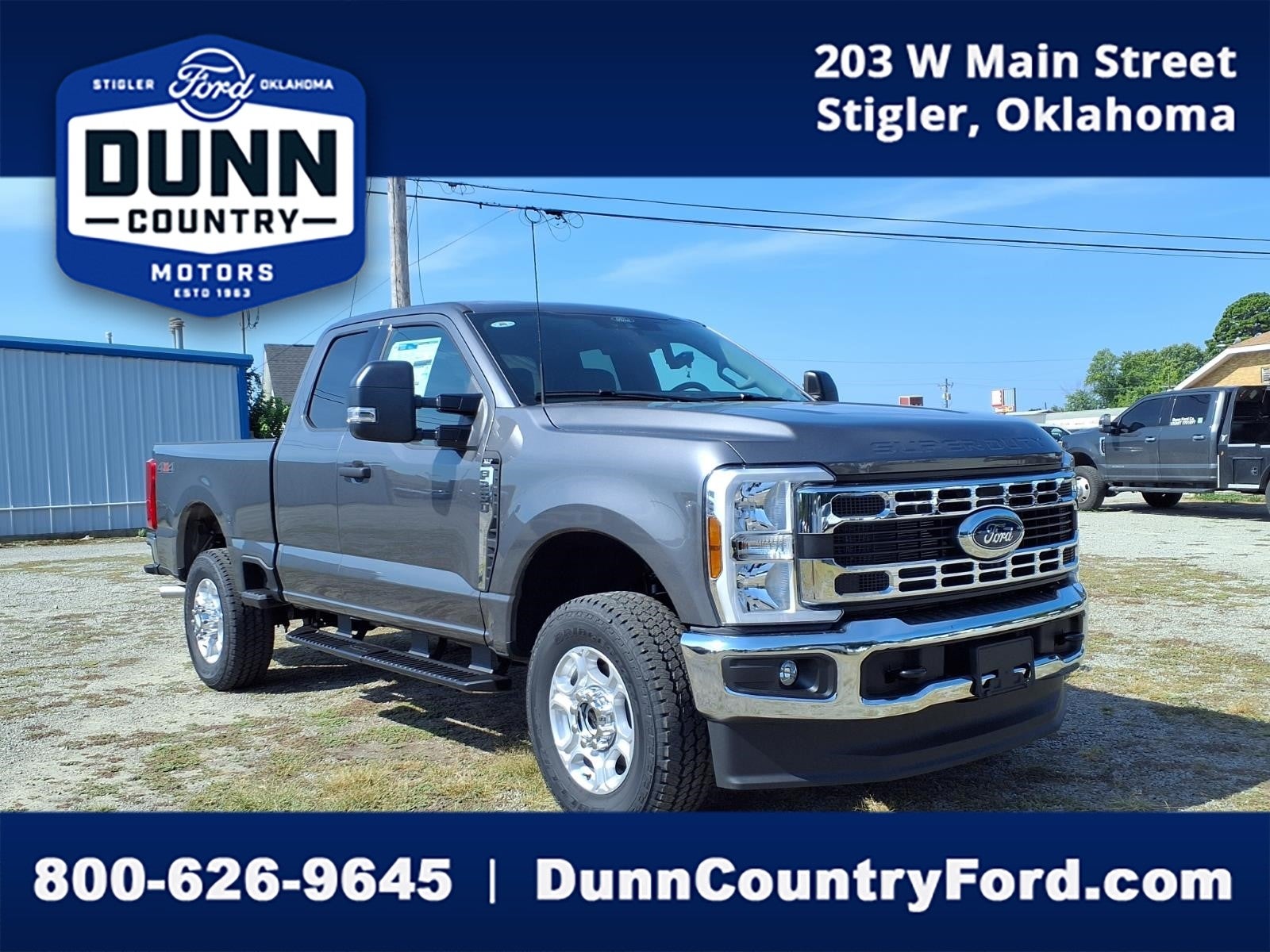 Carbonized Gray Metallic 2026 Ford F-250 Super Duty Pickup Truck Four-Wheel Drive Automatic